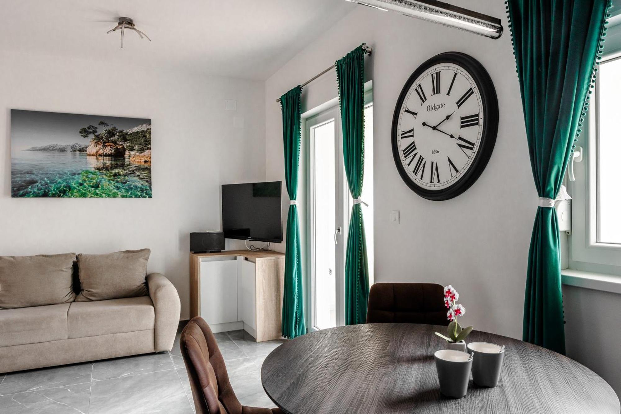 Apartments Strand Вир Екстер'єр фото