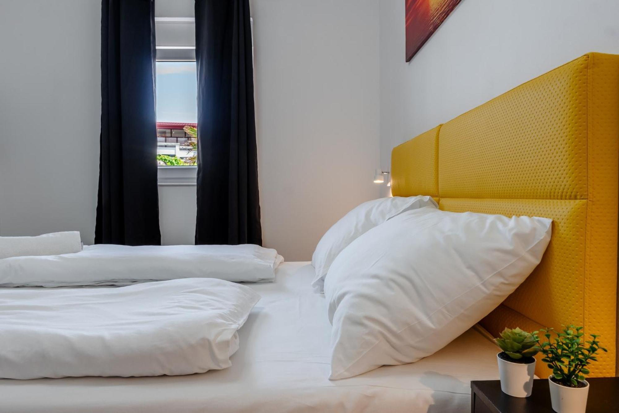 Apartments Strand Вир Екстер'єр фото